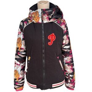 Protest Amor Jacket Girls Ski Jacket in Black Tiger Print 176/ 16 yrs
